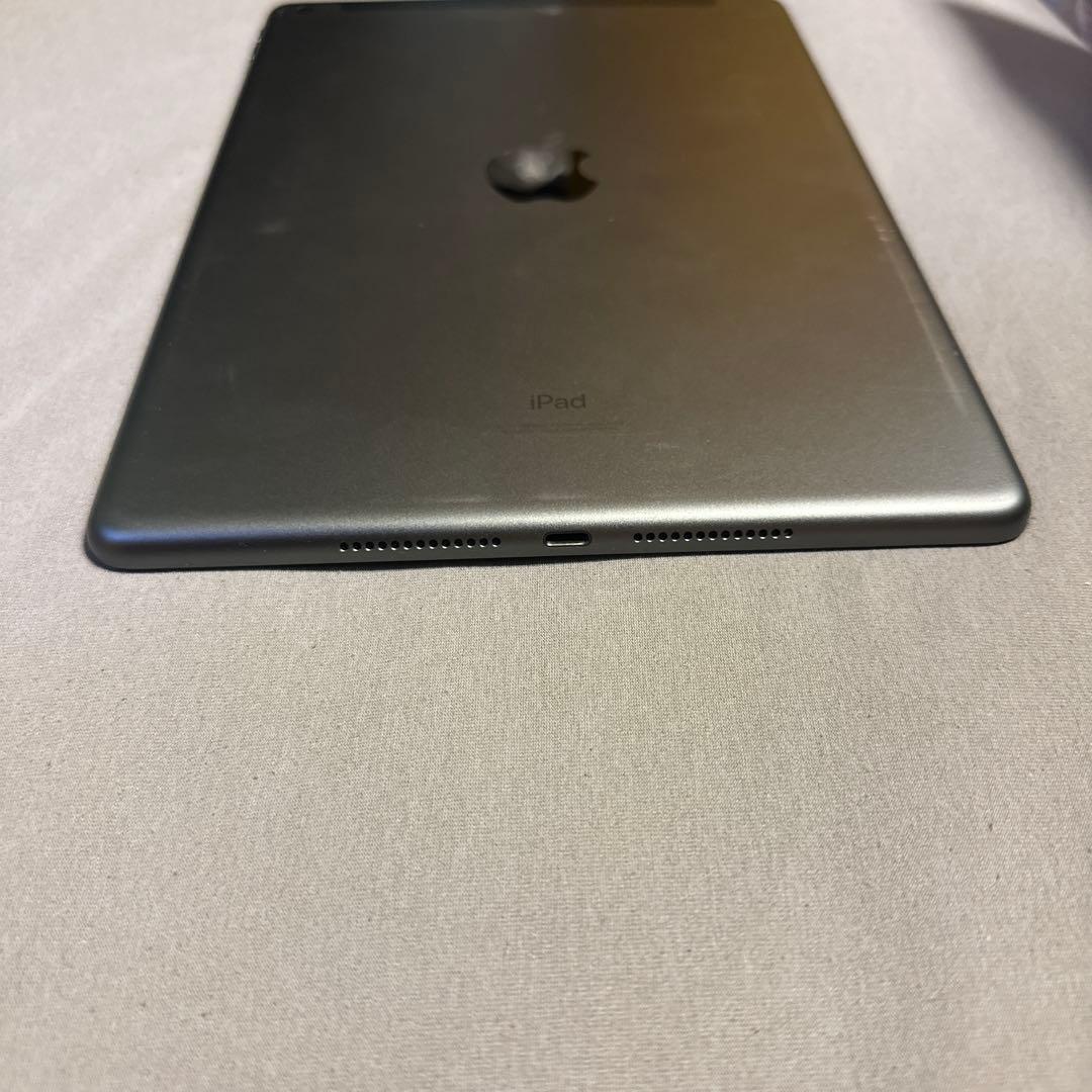Apple iPad 第9世代 64GB SiMフリー 1