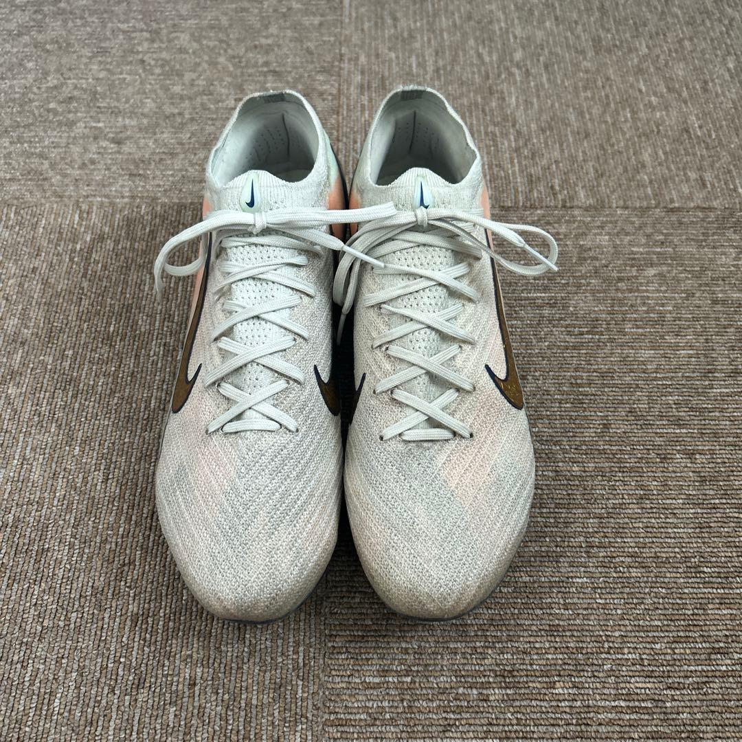 NIKEマーキュリアルcr7モデル　fg 26.5cm