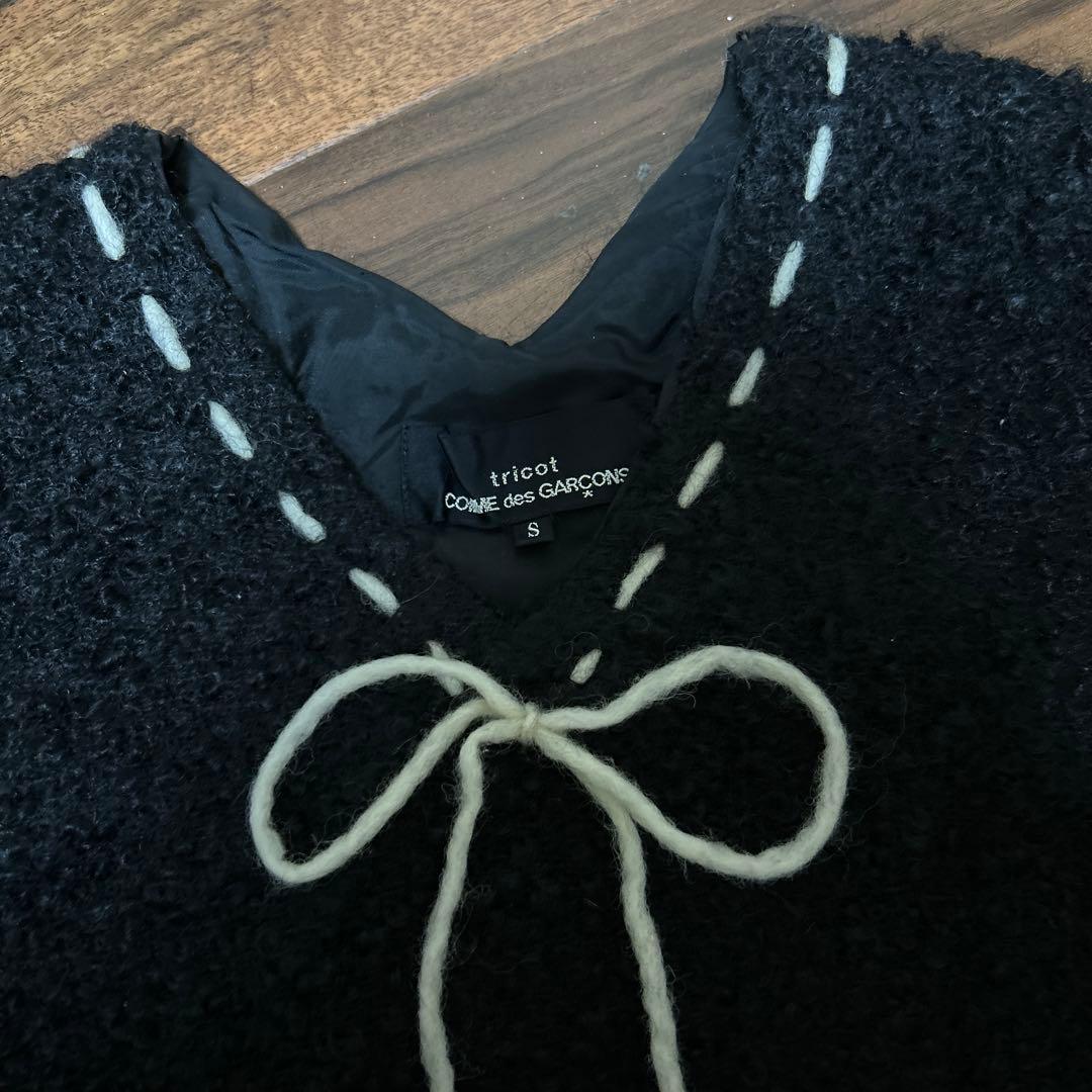 トリココムデギャルソン　毛糸のリボンが可愛いアウター？