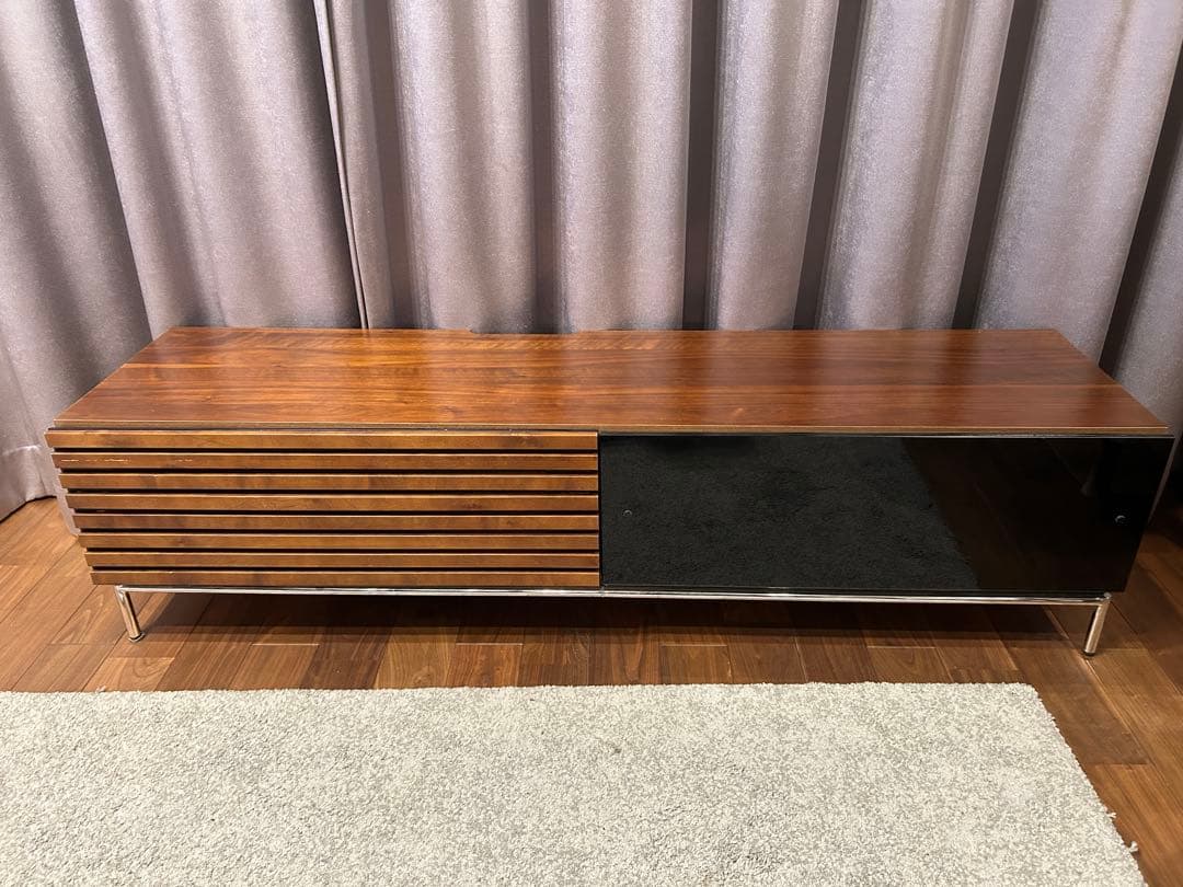 テレビボード 東京インテリアで12万円で購入