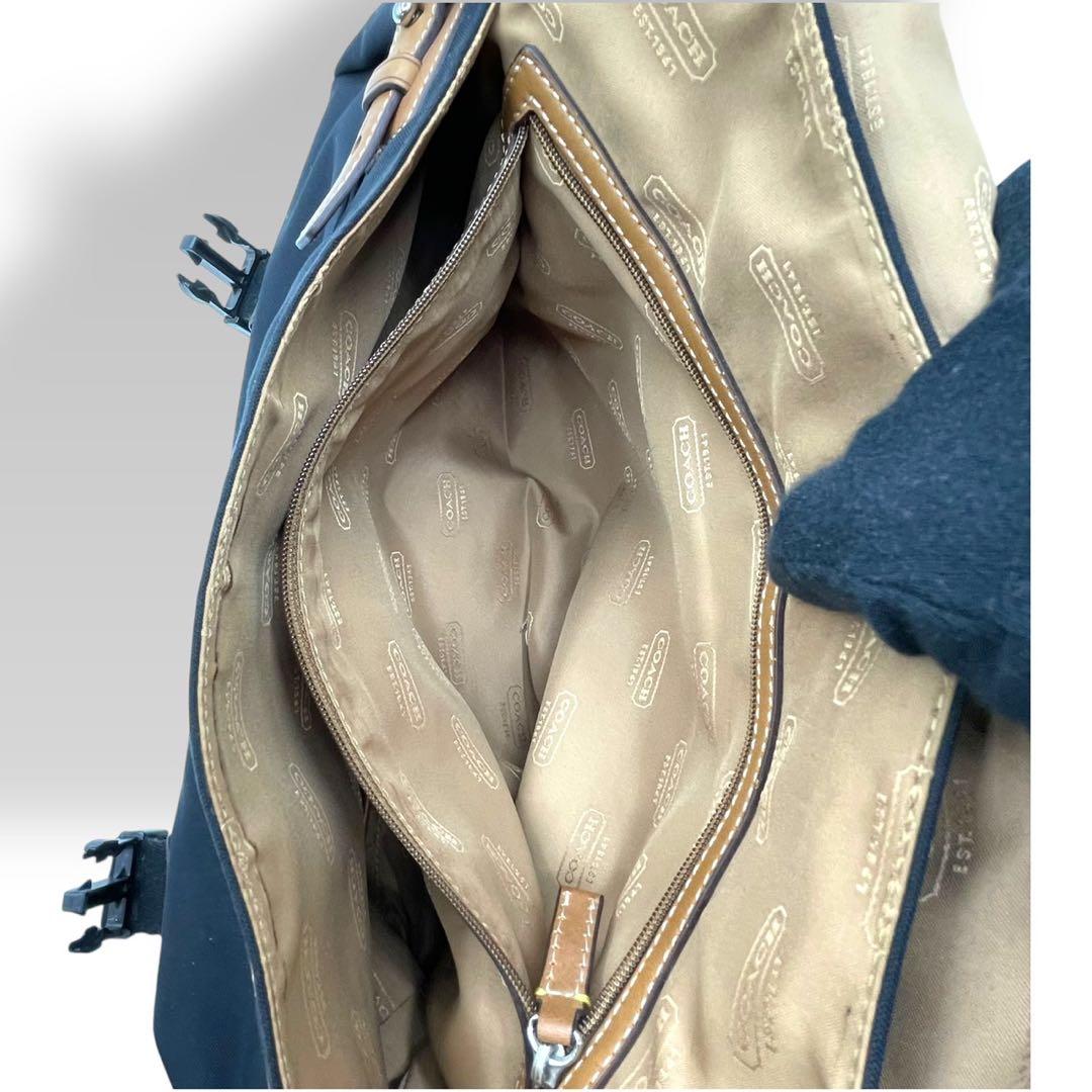 極美品　希少モデル　コーチ　メッセンジャーバッグ　キャンバス　レザー　黒