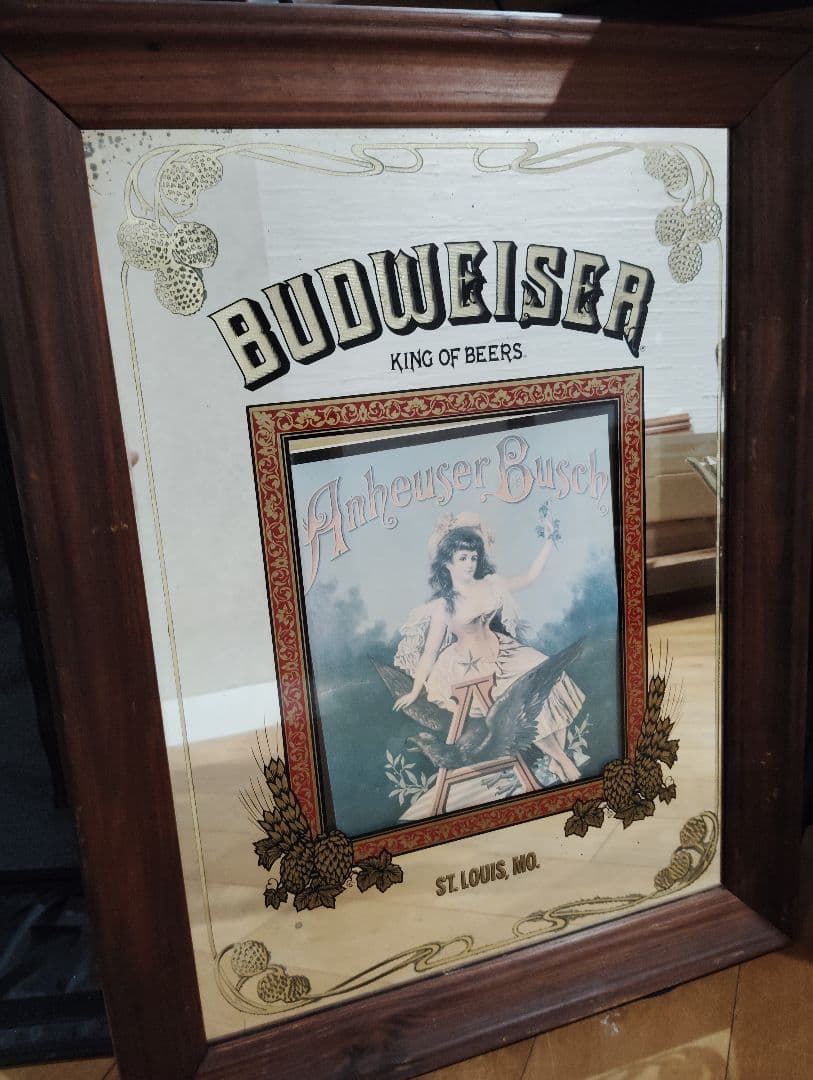 ★希少品★Budweiserバドワイザー壁掛けミラーAnheuser Busch