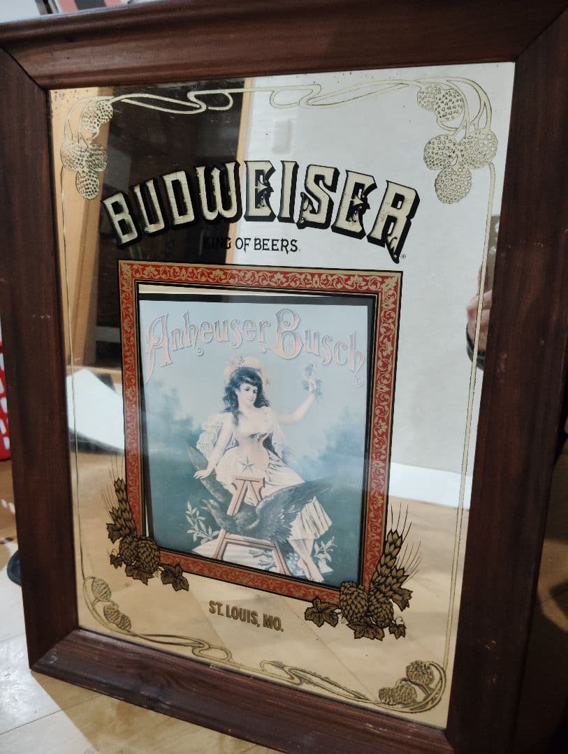 ★希少品★Budweiserバドワイザー壁掛けミラーAnheuser Busch