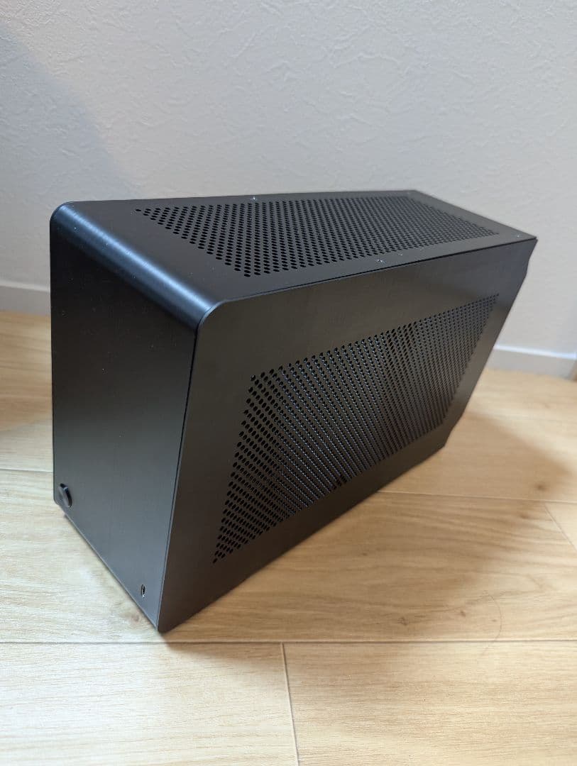 DAN Case A4-SFX v4 BLACK / Mini-ITX対応