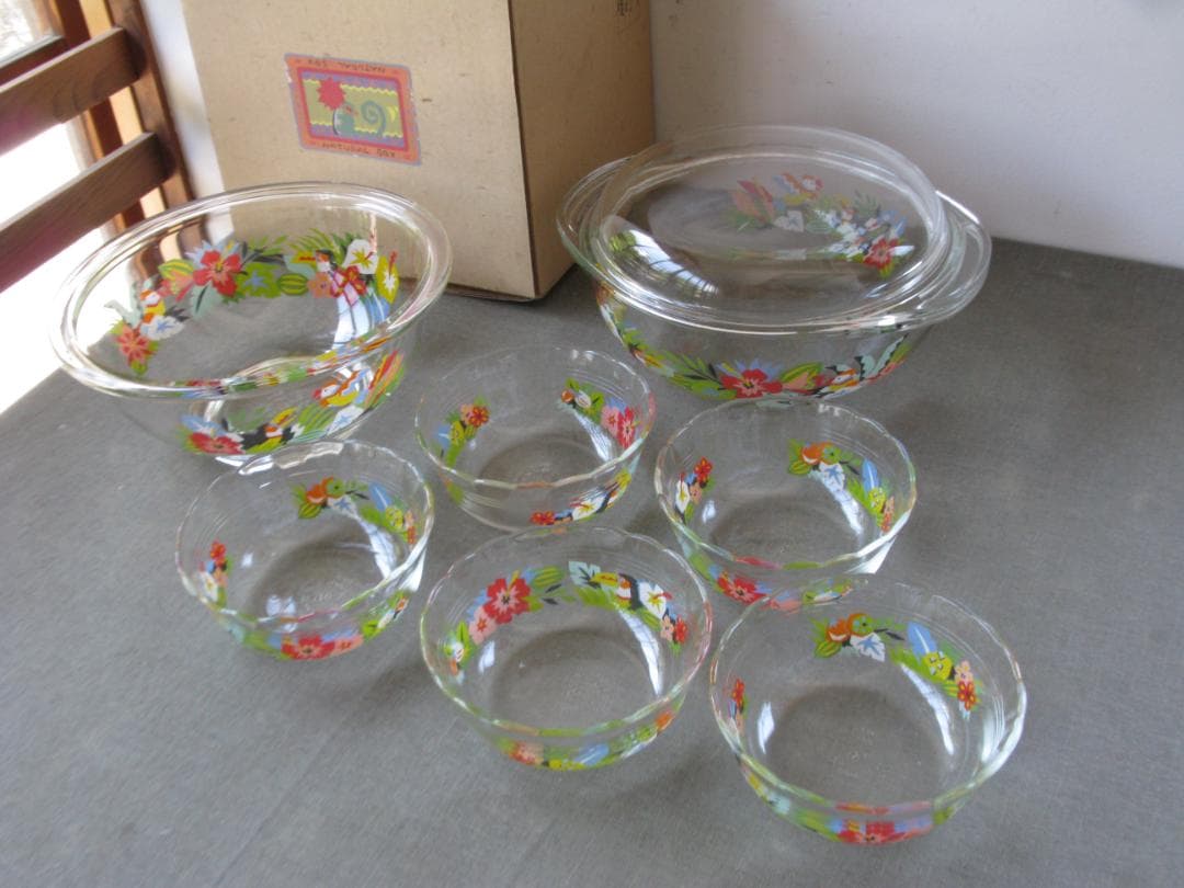 【Lanikai】☆　PYREX　トロピカル柄　昭和レトロ　超レア　☆