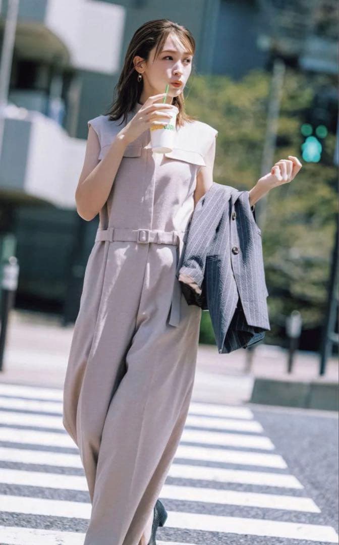 【新品・未使用】CLASSY掲載 N.O.R.C リネン　オールインワン