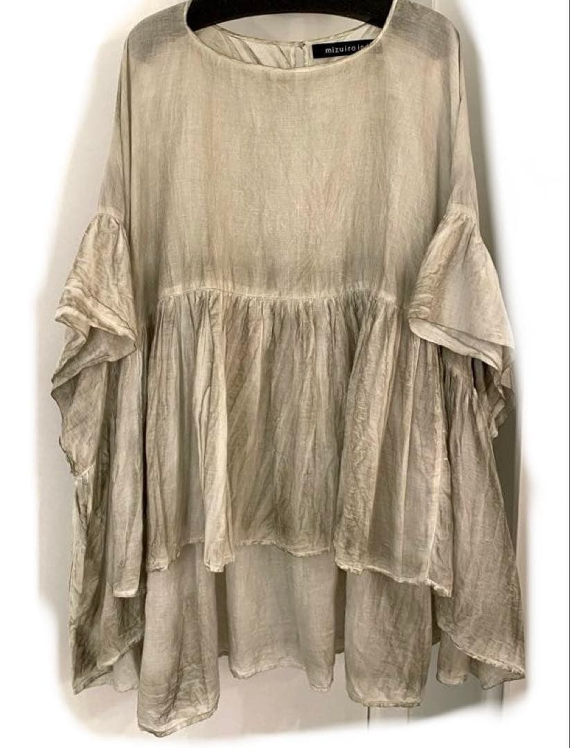 mizuiroind ピグメントダイワイドギャザープルオーバー グレージュ
