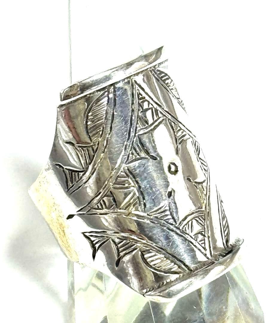 トゥアレグ族　ハンドメイド　シルバーリング