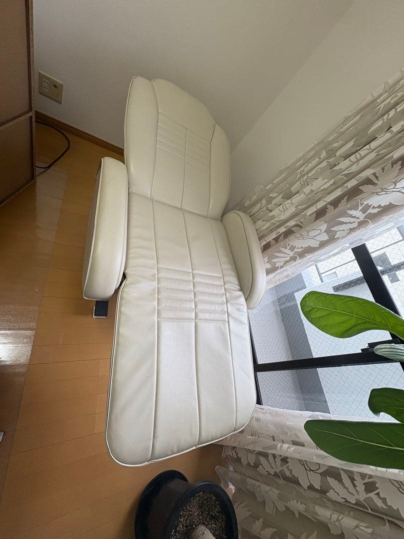 タカラベルモント「快適美顔」エステベッド 期限付き8/25まで