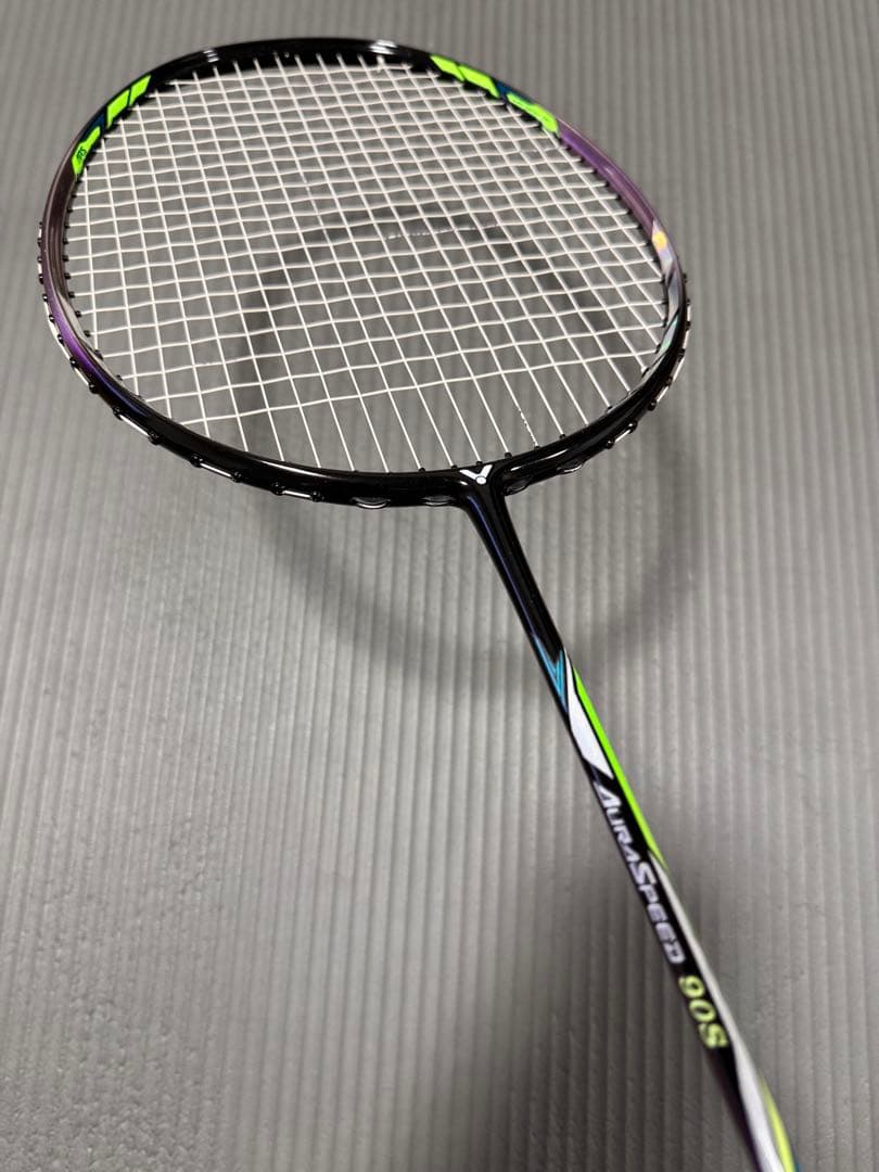 ラケット AURA SPEED 90S
