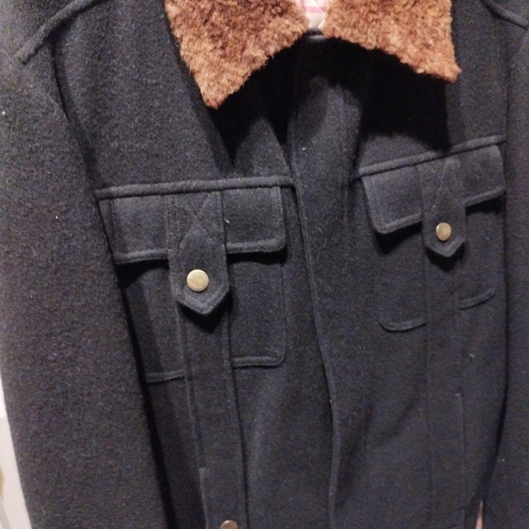 D&G DOLCE&GABBANAファー襟 黒ジャケット ボタン付き