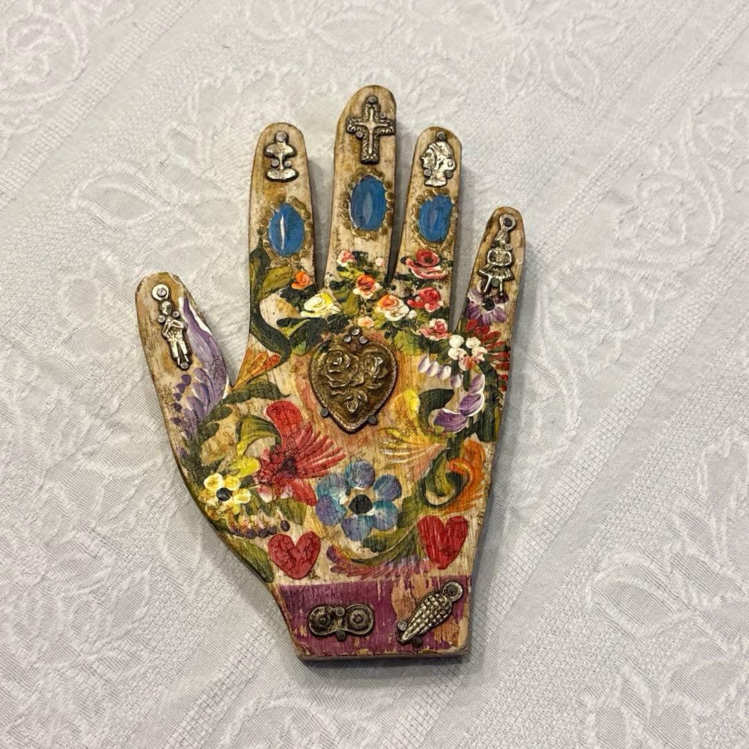 ハンドモチーフ　オブジェ　置き物　メキシコ