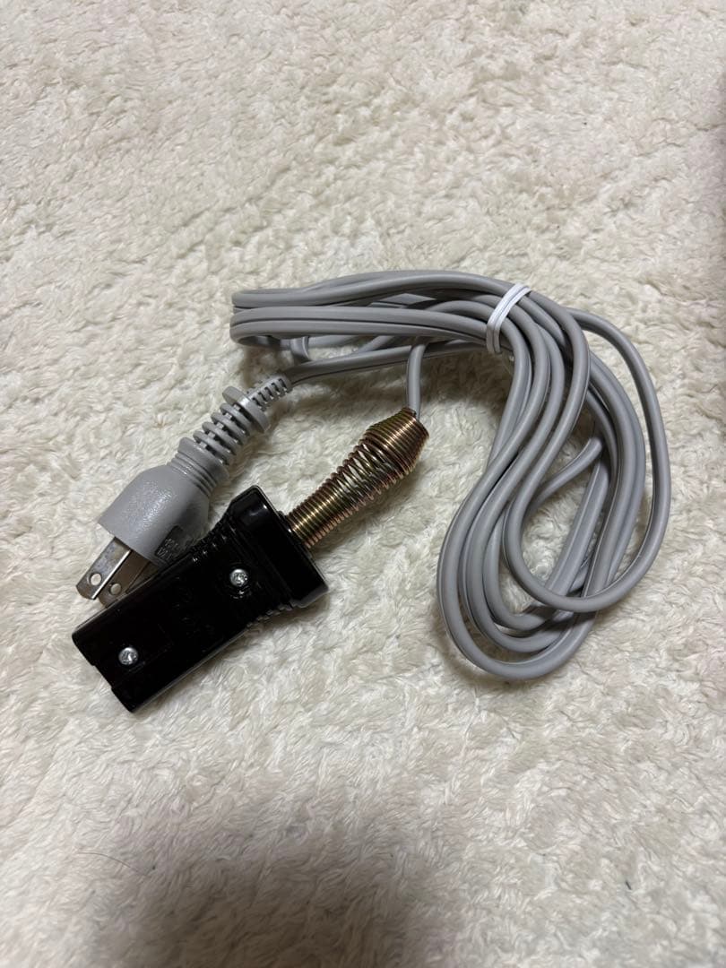 みや【新品未使用】タキイ和裁電化鏝 ランプ付 和裁コテ タキイ製 鏝２本付