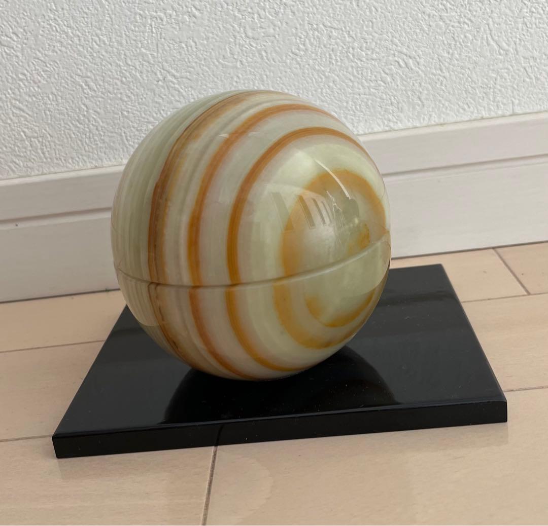 灰皿　置物　オブジェ　天然石？　 水晶？　翡翠ボール？