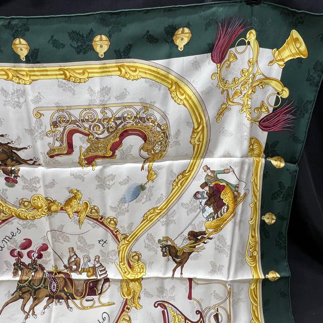 ま*！様 hd【used】HERMES スカーフ カレ90 羽飾り　馬車　鈴　グ