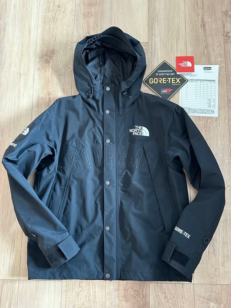 ジャケット・アウター Supreme TheNorthFace ArcLogo Mountain M