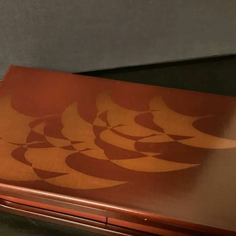 新品　象彦漆器 四方盆　菓子器 四角形 濃い赤色　箱付き