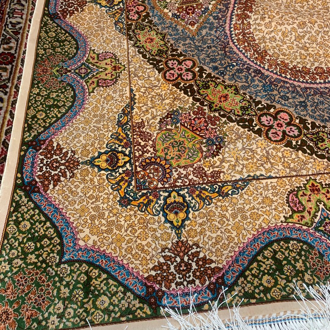 ペルシャ、イランシルク 150x230cm ラグ……7er