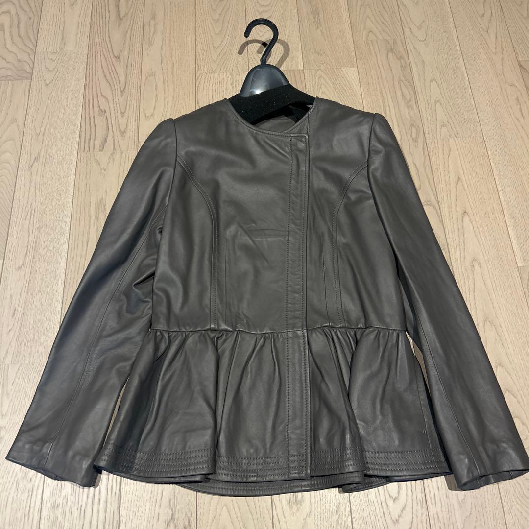 【新品】Chesty☆チェスティ　フレアレザージャケット　グレー　サイズ1