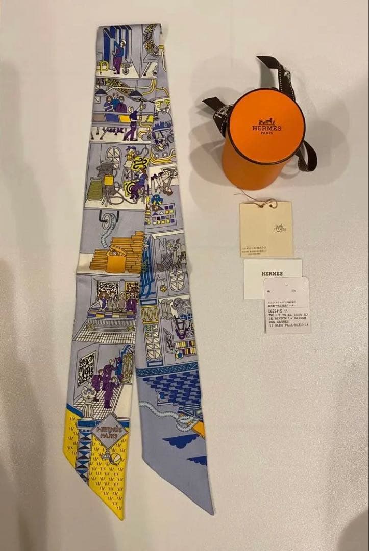 r*n様 【新品未使用】　HERMES エルメス　ツイリー　メゾン デ カレ