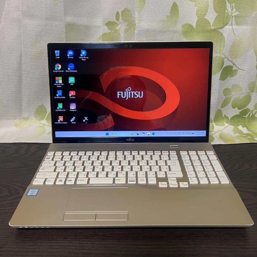 富士通 LIFEBOOK✨SSD240GB☆メモリ8GB☆Core i3