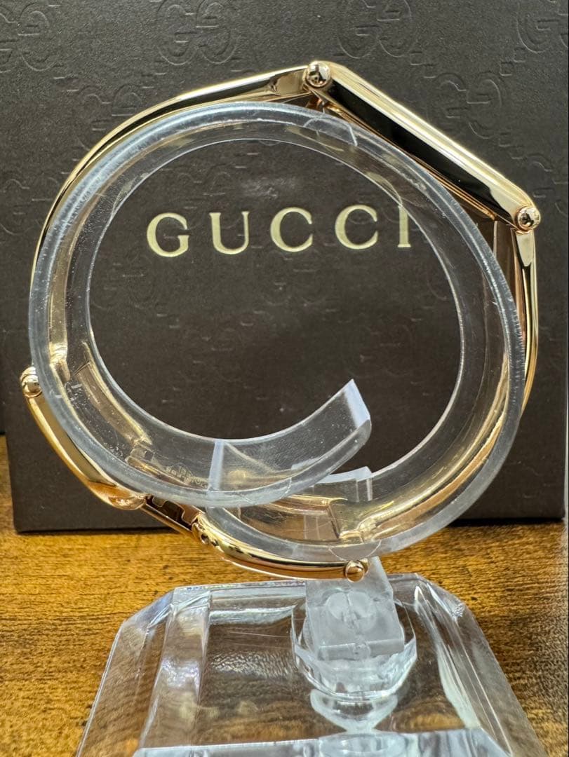 美品GUCCI 1500L ゴールド/ピンクGGシェル文字盤 1Pダイヤ
