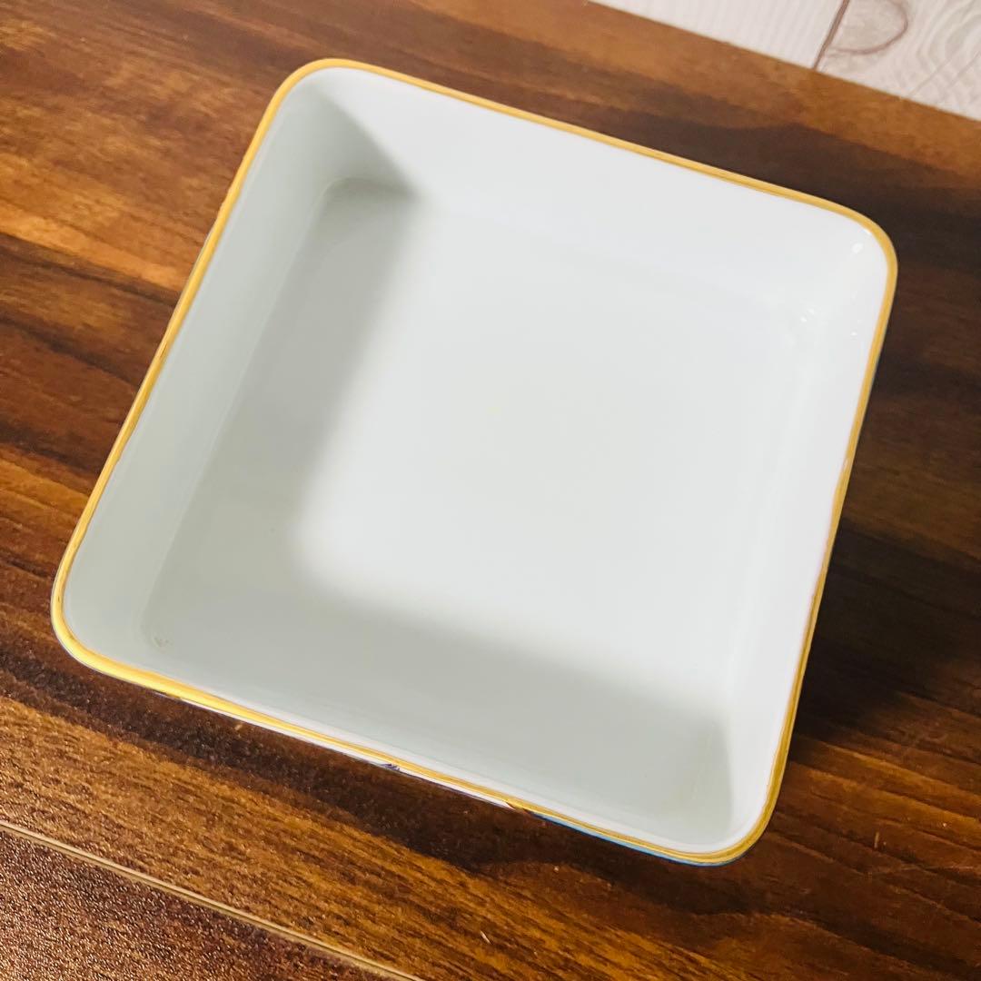 【希少 新品】有田焼 其泉窯 古伊万里 金襴手 三段重 金彩 お重 元箱付き