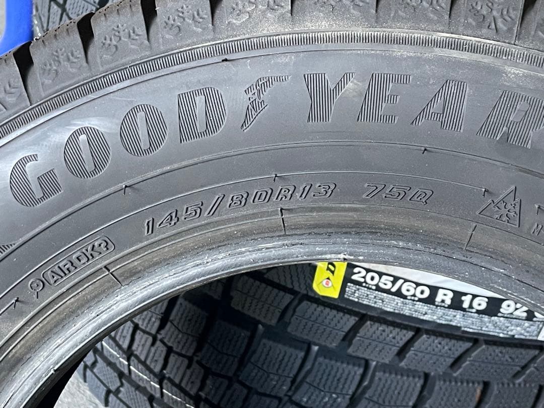 145/80R13 スタッドレスタイヤ　グットイヤー　中古4本セット　イボ残り