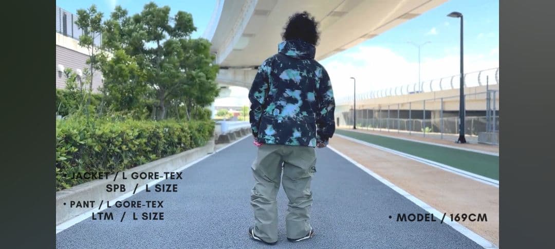 VOLCOM L GORE-TEX JACKET　正規品 XL　ゴアテックス