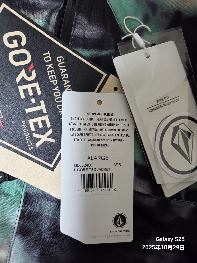VOLCOM L GORE-TEX JACKET　正規品 XL　ゴアテックス