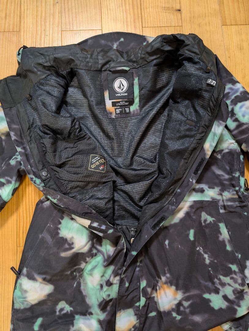 VOLCOM L GORE-TEX JACKET　正規品 XL　ゴアテックス