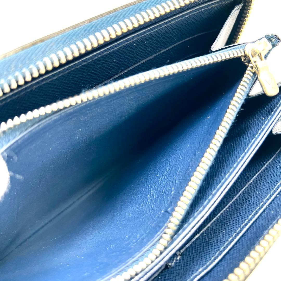 ルイヴィトン　 エピ ジッピーウォレット ネイビー ラウンドジップ 長財布