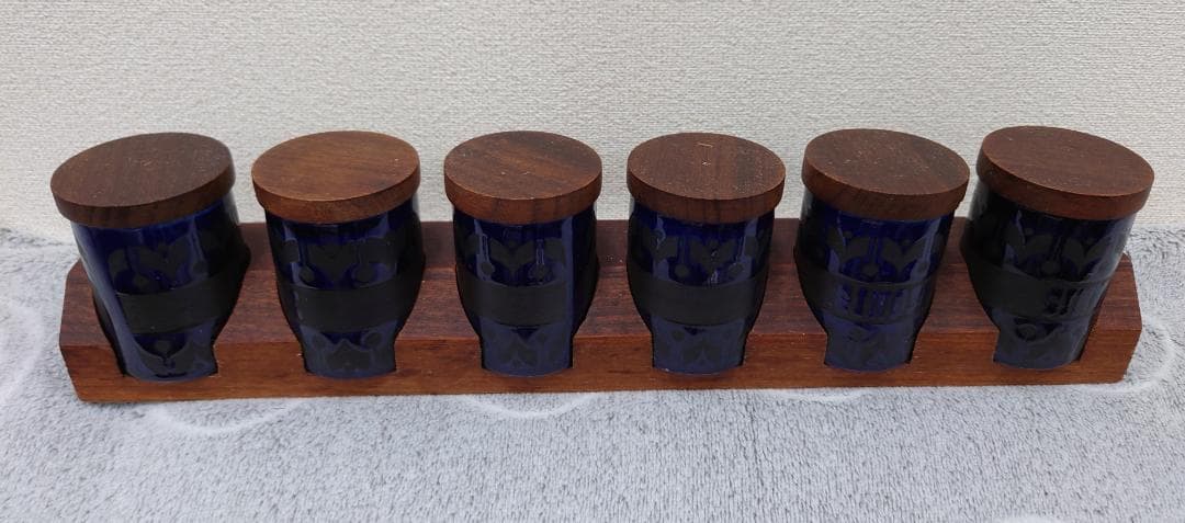 ホーンジー　Hornsea　エアルーム　スパイスキャニスター　ミッドナイトブルー