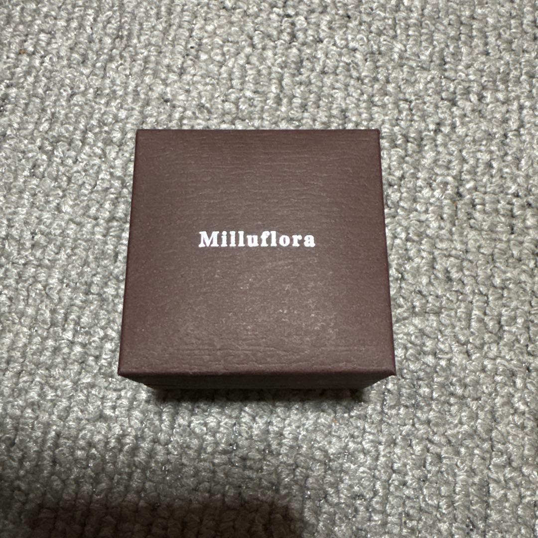 Milluflora シルバー 赤石 リング