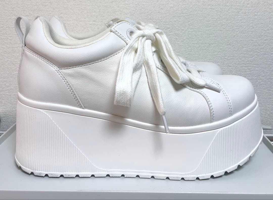 美品 鈴木亜美 厚底スニーカー Lサイズ 24.5 25.0