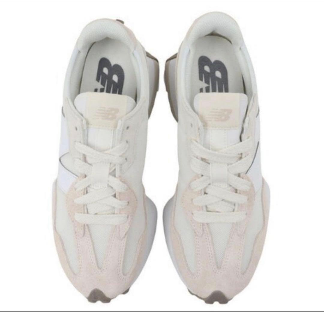 ゆ*り様 新品　ニューバランス 327 ベージュ U327LNA D24.0cm