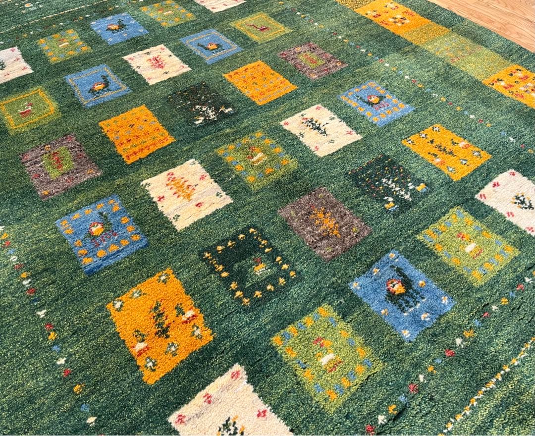 ペルシャ　ギャッベ リビング　188×156 緑　タイル　生命の木