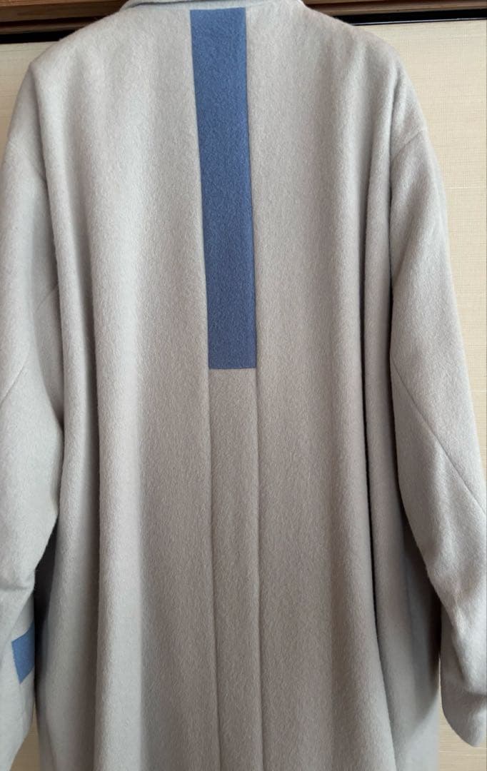 トーマスマグパイアンゴラコート ロングコート ライトグレー