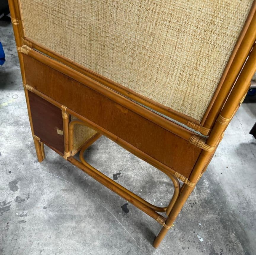 【配送不可、現地引取のみ】ラタン製ドレッサー・鏡台 アーチ型ミラー