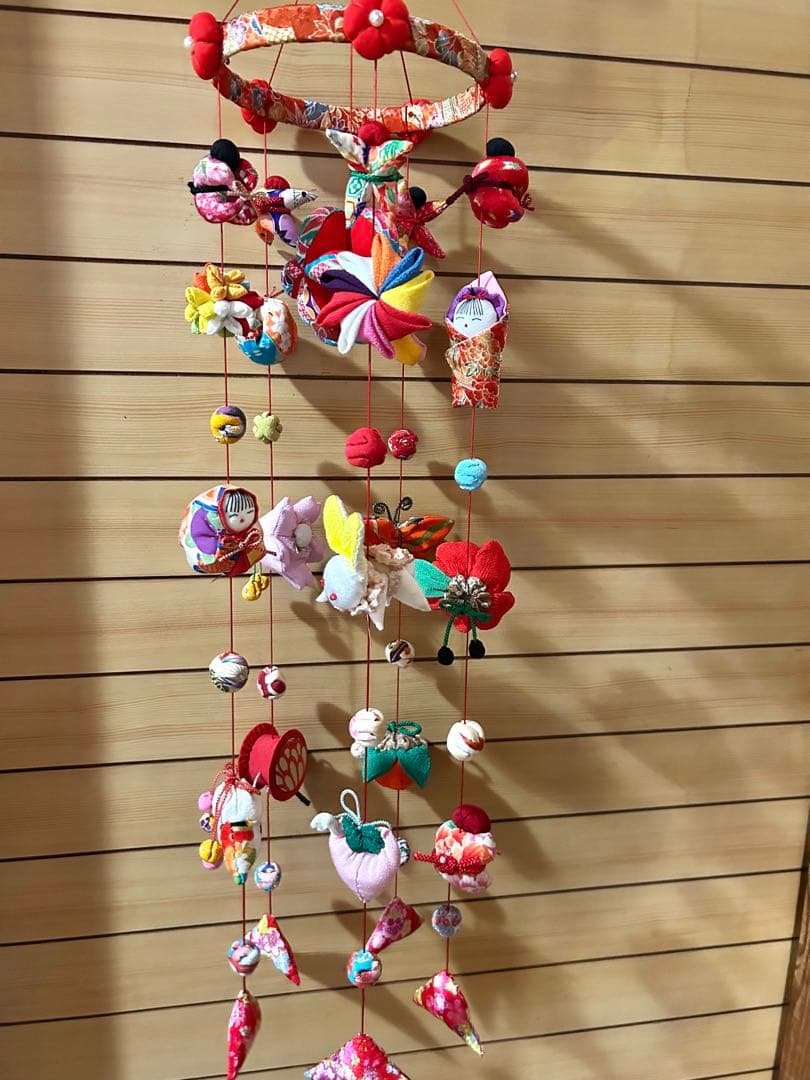 華やかな吊るし雛　ちりめん細工ハンドメイド　雛祭り