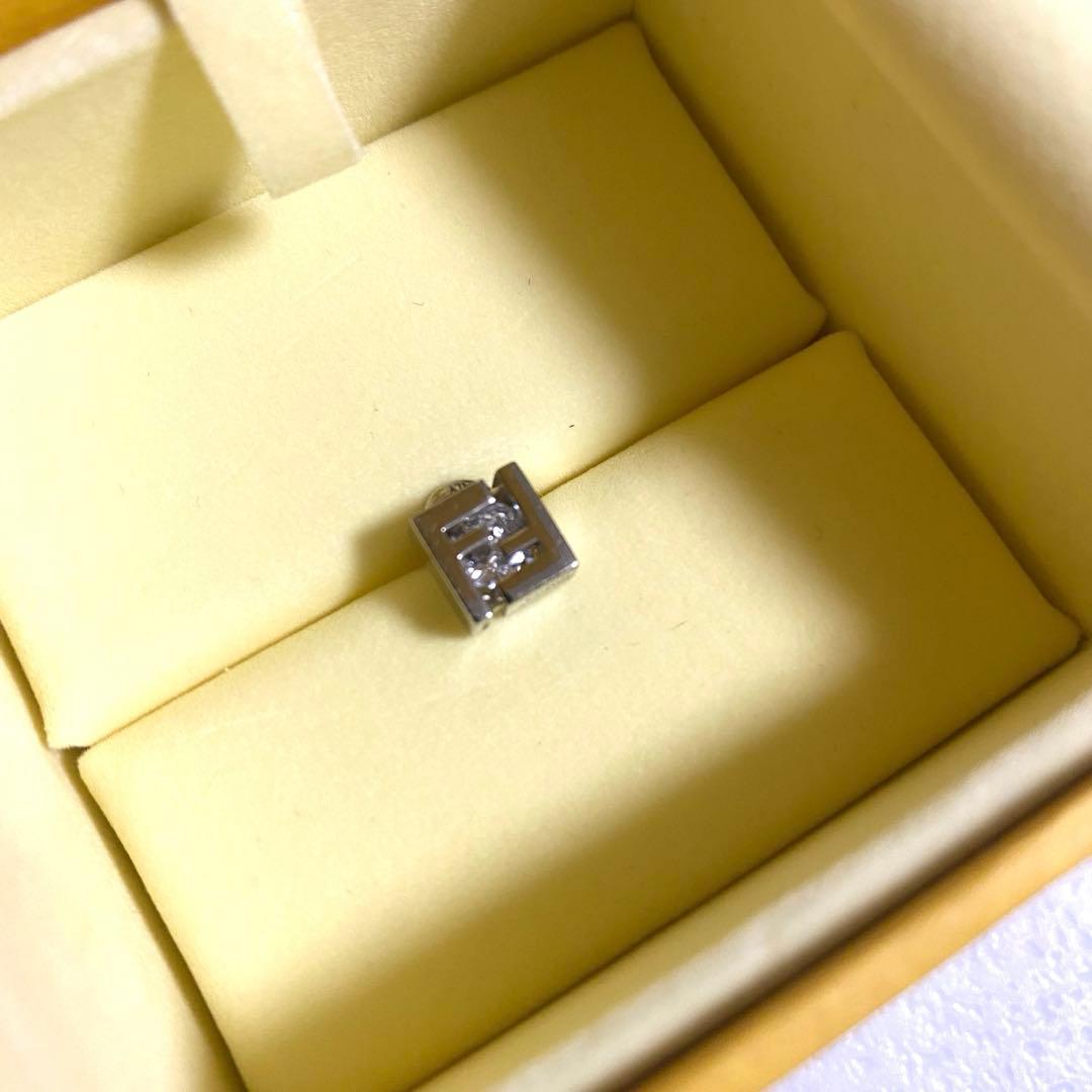 FENDI シルバー 片耳用ピアス