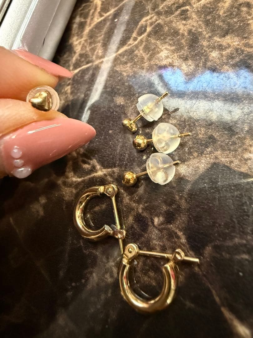 18金 ループとスタッドのイヤリングセット