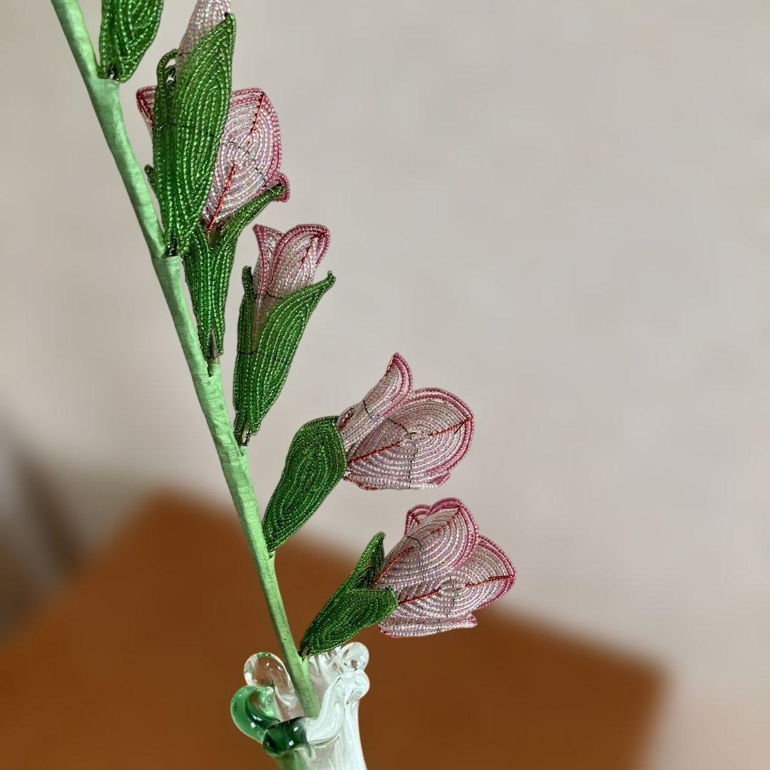 ビーズフラワー　グラジオラス