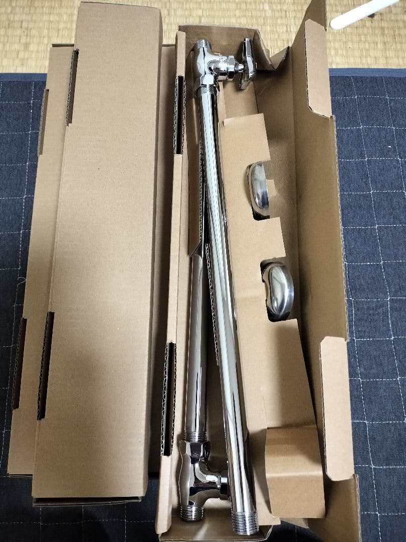 KVKアングルストレート型止水栓　10箱、20本