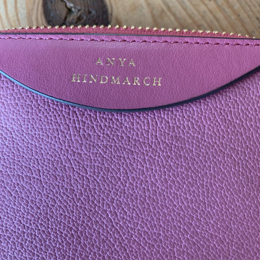 ANYA HINDMARCH折財布