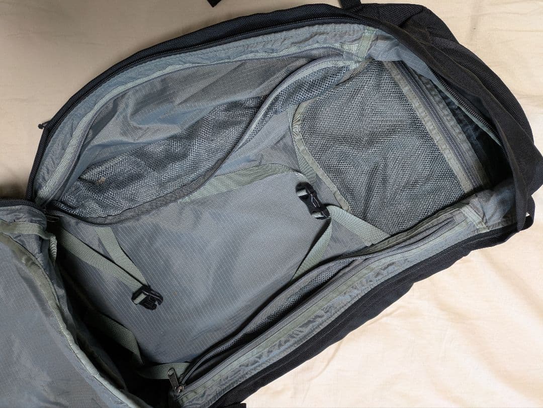 モンベル トライバック45 リュック ３way バックパック 中古