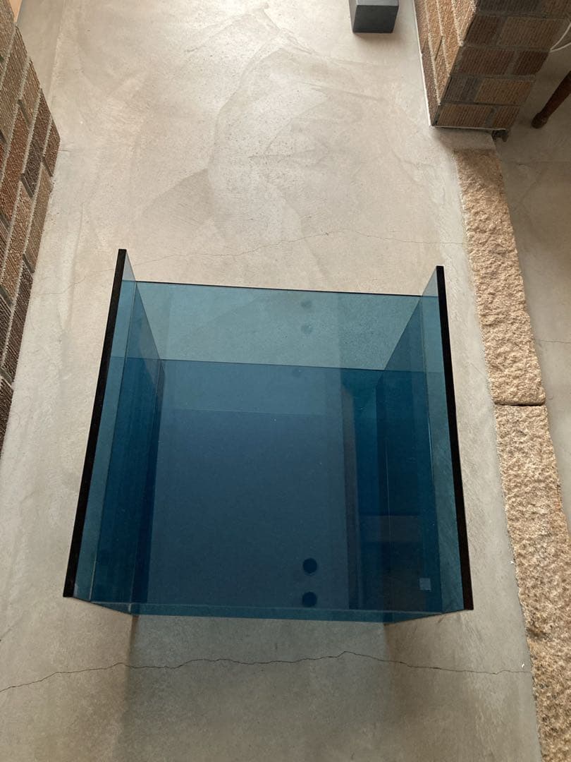 Cibone e15 drei サイドテーブル　ブルー