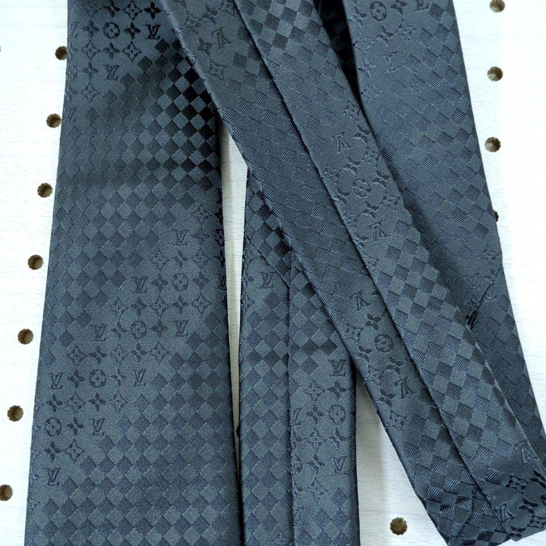 ルイヴィトン ダミエ モノグラム 100%シルク ネクタイ グレー系 イタリア製