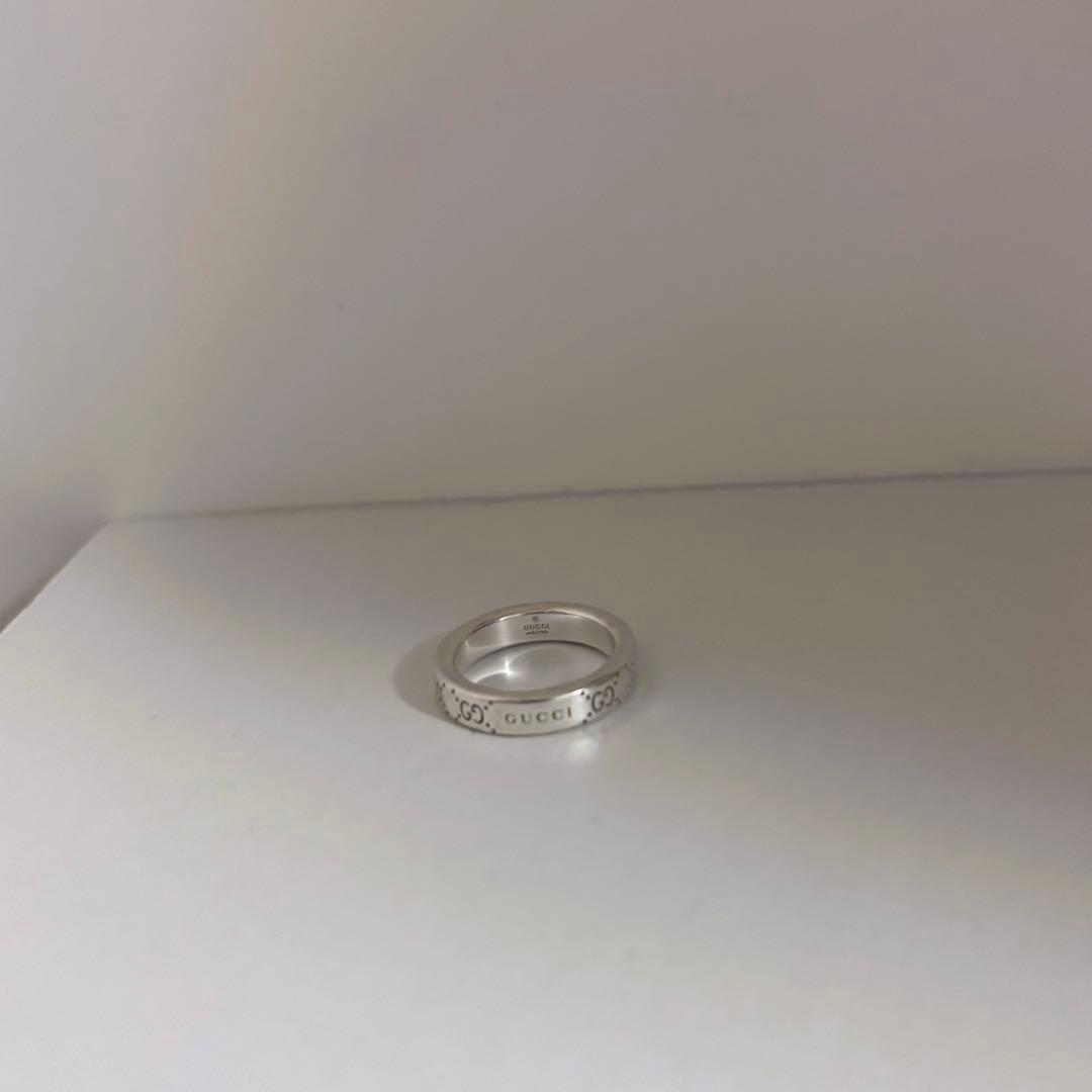 GUCCI シグネチャーGG リング　シルバー　8号