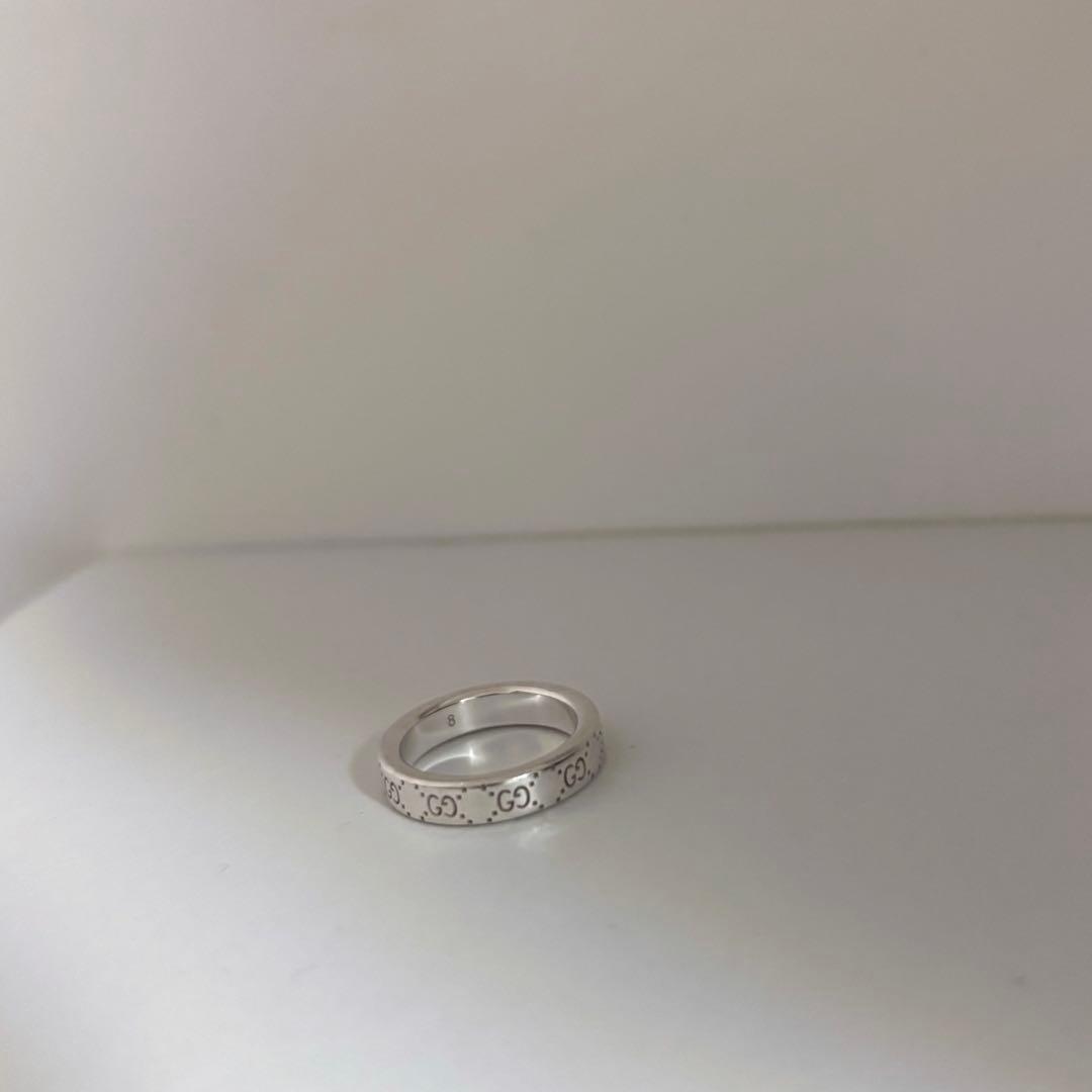 GUCCI シグネチャーGG リング　シルバー　8号